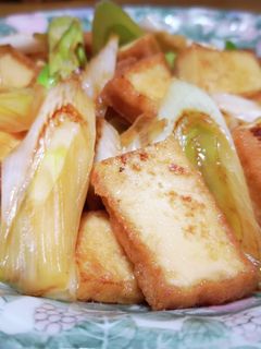 簡単焼きネギ厚揚げ炒め-レシピのメイン写真