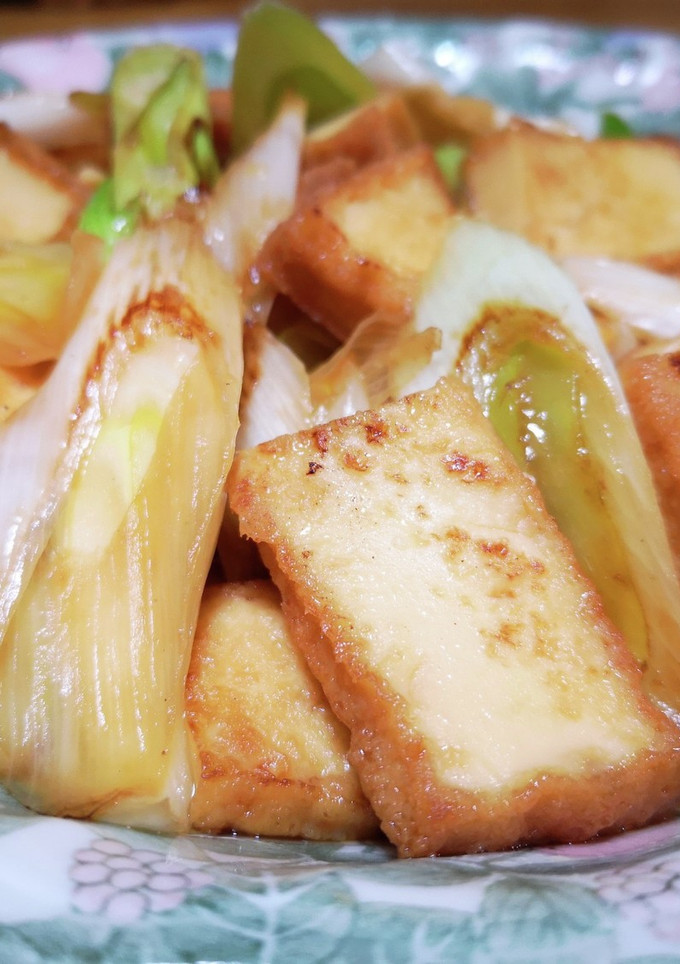 簡単焼きネギ厚揚げ炒め-レシピのメイン写真