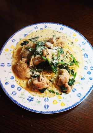 若鶏とほうれん草のバジルクリームパスタ-レシピのメイン写真
