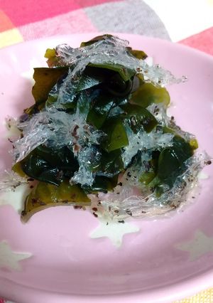 糸寒天とわかめのゆかりの酢の物-レシピのメイン写真