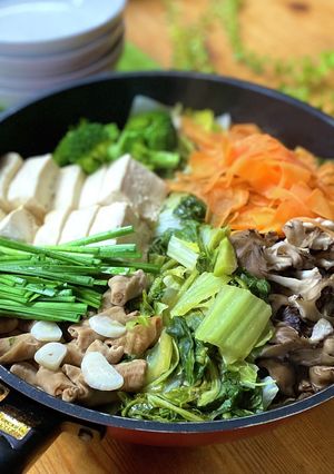 野菜をモリモリ食べるマイルドもつ鍋-レシピのメイン写真