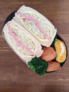 JK☆キャベツたっぷりサンドイッチ弁当♪-レシピのメイン写真
