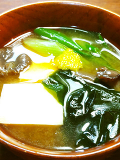 平茸と九条葱と豆腐のお味噌汁-レシピのメイン写真