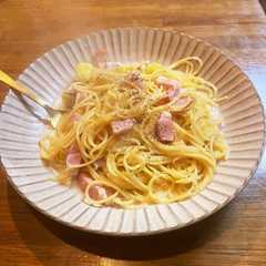 A picture of サツマイモとベーコンのクリームパスタ.