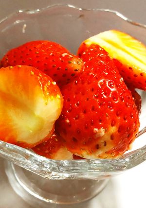 果物（ りんご・柿・苺）に塩麹-レシピのメイン写真