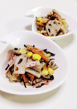 高野豆腐とひじきれんこんのごまだれサラダ-レシピのメイン写真