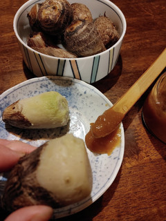 ちび里芋は、茹でてから皮剥いて!-レシピのメイン写真