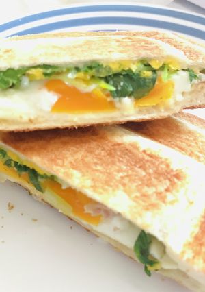 ツナと玉子の薄切り食パンのホットサンド-レシピのメイン写真