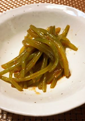 シャキシャキ！さつまいもの茎キムチ-レシピのメイン写真