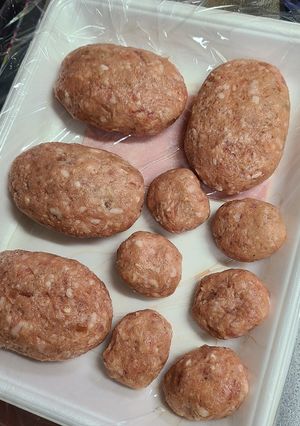 余った ポテトサラダ in ハンバーグ-レシピのメイン写真