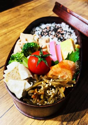 豚肉とブロッコリーのガーリック炒め弁当♡-レシピのメイン写真