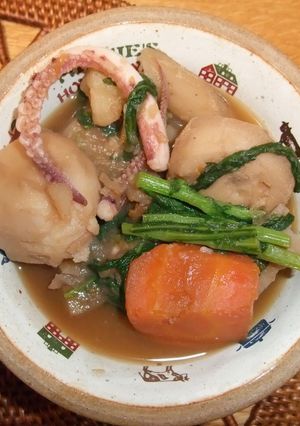 春菊が香る　里芋とにんじんの煮物-レシピのメイン写真