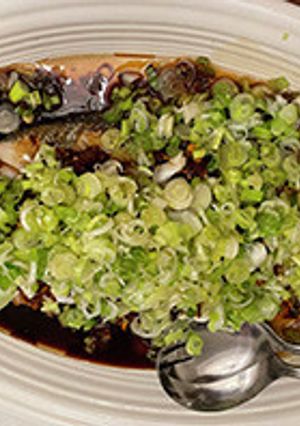白身魚の中華風簡単姿蒸し(釣ったら蒸す)-レシピのメイン写真