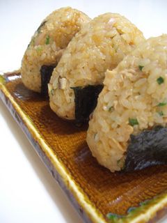 素朴な炊き込みごはん-レシピのメイン写真
