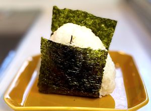 しらす（じゃこ）と昆布の二刀流おにぎり-レシピのメイン写真