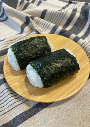 まるごとウインナーおにぎり-レシピのメイン写真
