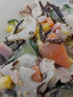 南房総市給食◆れんこん彩りサラダ-レシピのメイン写真