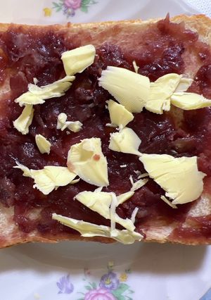 食パン リメイク☆餡子とバターパン-レシピのメイン写真