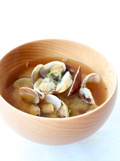 定番の【あさりのお味噌汁】-レシピのメイン写真