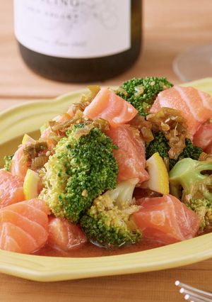 サーモンとブロッコリーのレモン香味ダレ-レシピのメイン写真