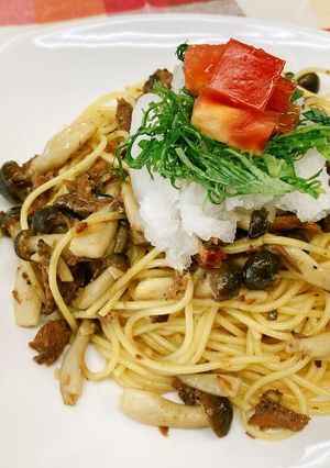 さんま蒲焼缶詰で和風おろしパスタ-レシピのメイン写真