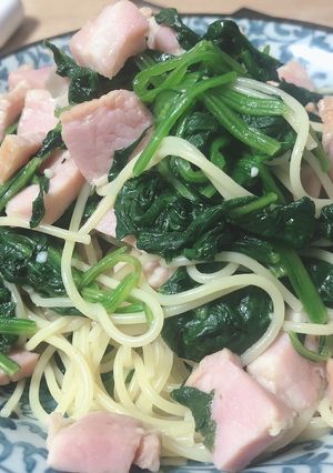 ほうれん草とベーコンの和風パスタ-レシピのメイン写真