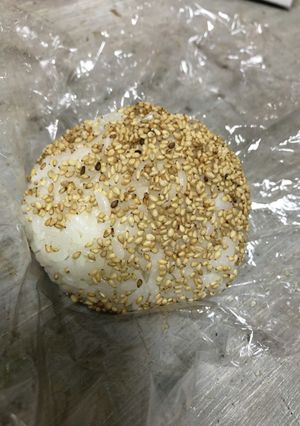 味玉まるごとおにぎり-レシピのメイン写真