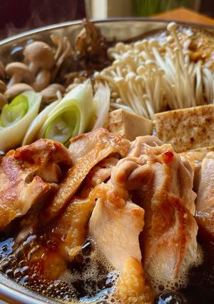 鶏肉とたっぷりキノコのすき焼き-レシピのメイン写真