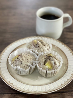 黒ゴマとさつまいもの蒸しパン-レシピのメイン写真