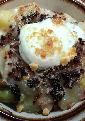 クリームシチューのリメイク温玉ドリア-レシピのメイン写真