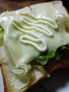 レタスとチーズのトースト-レシピのメイン写真