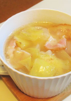 ベーコンとキャベツとじゃがいものスープ-レシピのメイン写真