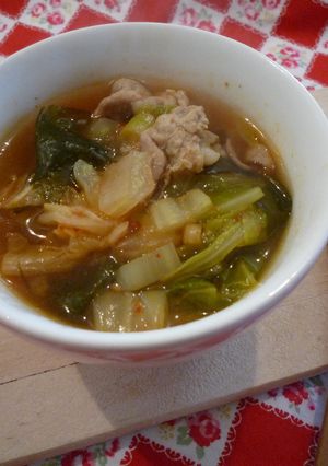 *わかめと白菜のキムチスープ*-レシピのメイン写真