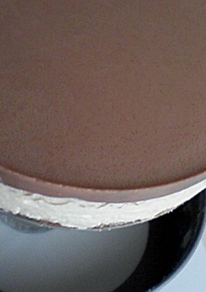 簡単レアチーズケーキ+ココアゼリー乗せ-レシピのメイン写真