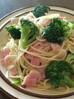 ブロッコリーとベーコンのペペロンチーノ-レシピのメイン写真