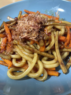 簡単節約レシピ★きんぴら風焼きうどん-レシピのメイン写真
