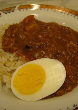 鳥挽肉のトマト風味カレー☆玄米ご飯で-レシピのメイン写真