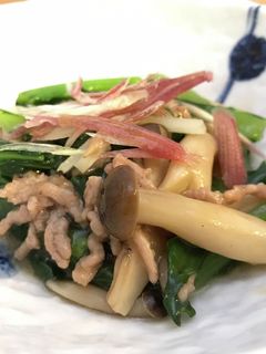 小松菜のそぼろしめじ炒め茗荷添え-レシピのメイン写真