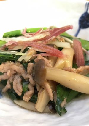 小松菜のそぼろしめじ炒め茗荷添え-レシピのメイン写真