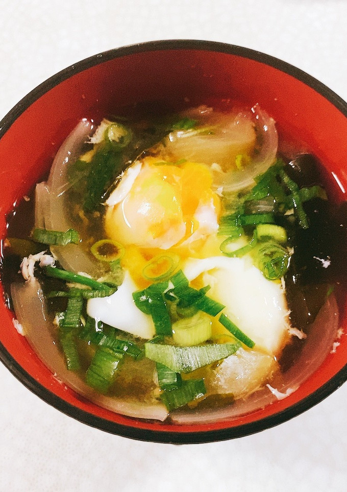 卵と玉ねぎのみそ汁-レシピのメイン写真
