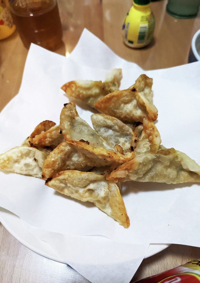 餃子の餡と皮リメイク！サモサ-レシピのメイン写真