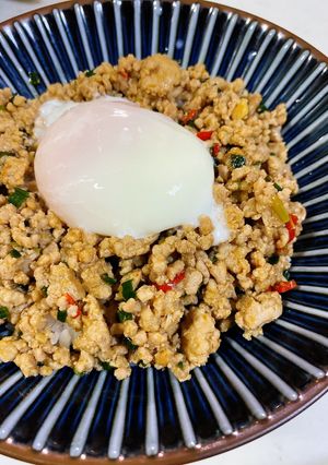 簡単!美味しい!台湾ミンチ丼-レシピのメイン写真