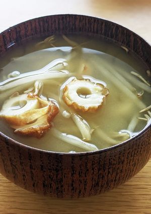 一人暮らしʕ⁠·⁠ᴥ⁠·⁠ʔもやし味噌汁-レシピのメイン写真