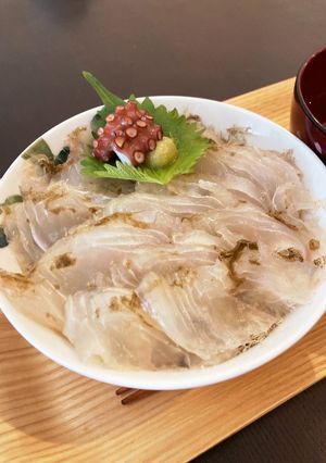 簡単!?とろろ昆布ヒラメ丼-レシピのメイン写真