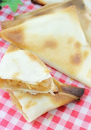 揚げない♪春巻きの皮で三角りんごパイ-レシピのメイン写真