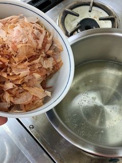 お雑煮に☆かつお節と昆布の合わせだし-レシピのメイン写真