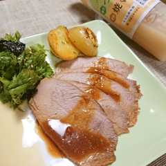 รูปของ つけて煮るだけ♪味噌風味の煮豚