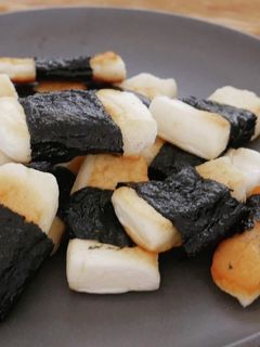 ごま油香る♪はんぺん磯辺焼き☆-レシピのメイン写真