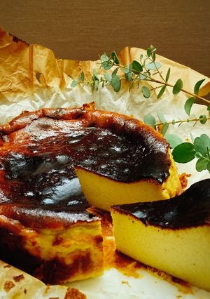 ピスタチオバスクチーズケーキ-レシピのメイン写真