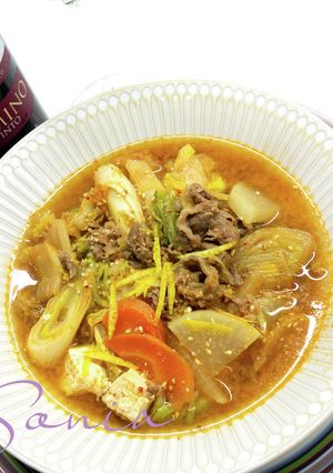 牛肉のヨーグルト漬け*味噌キムチ鍋-レシピのメイン写真